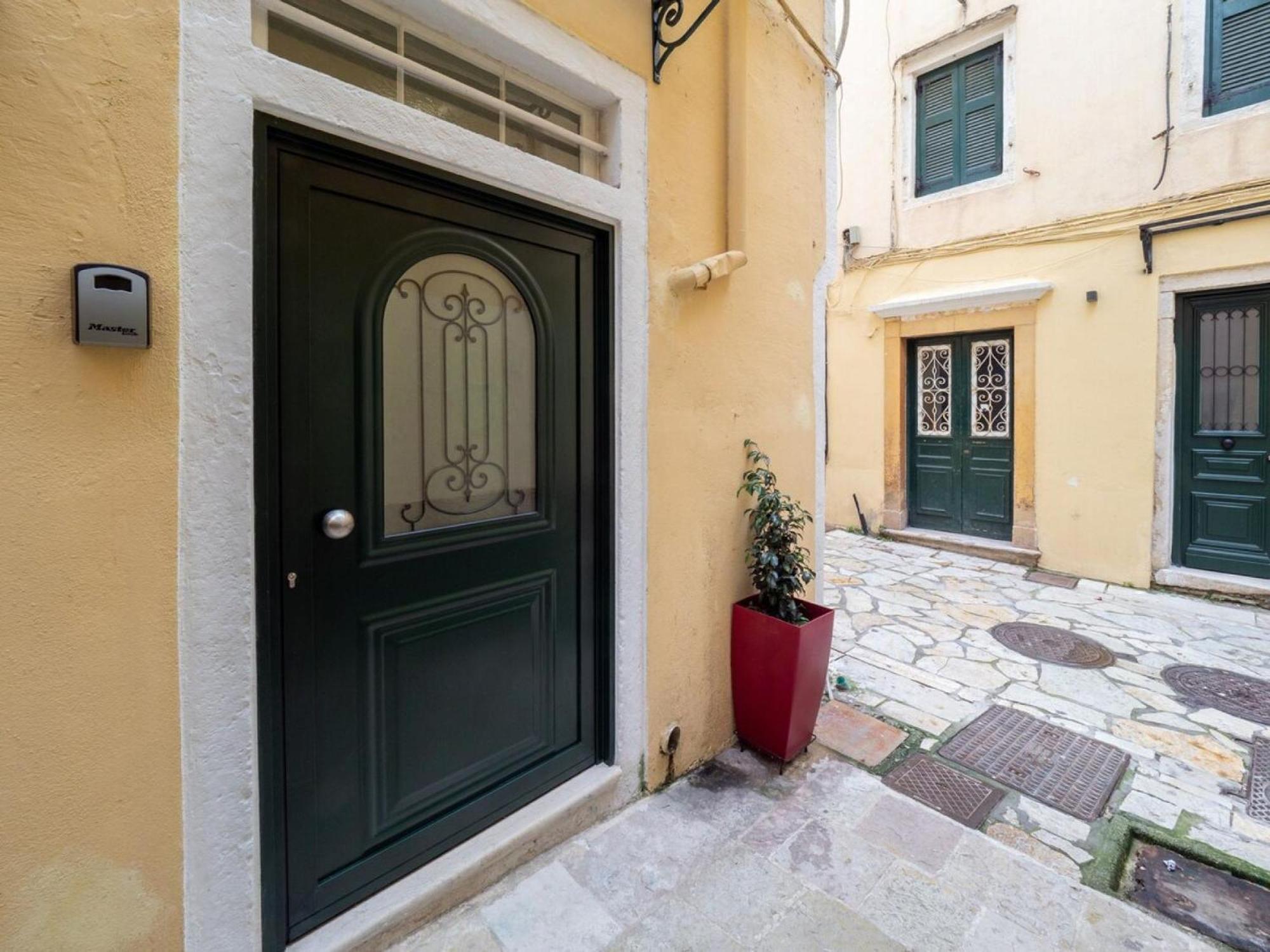 Апартаменты Casa Mourioni Old Corfu Town Экстерьер фото